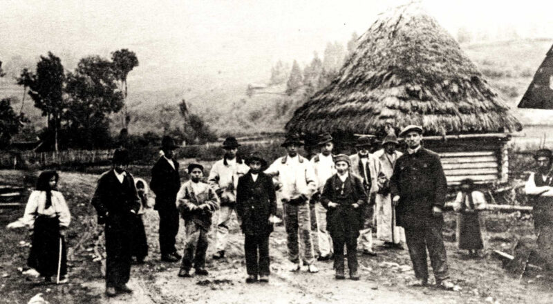 Євреї та українці в карпатському селі