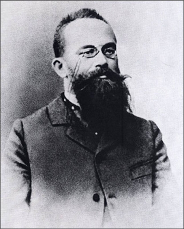 Михайло Грушевський (1866–1934), визначний український історик, письменник, вчений та організатор української науки, видатний громадський і політичний діяч у Львові в 1890-х рр., а потім у Києві на початку 1900-х рр.