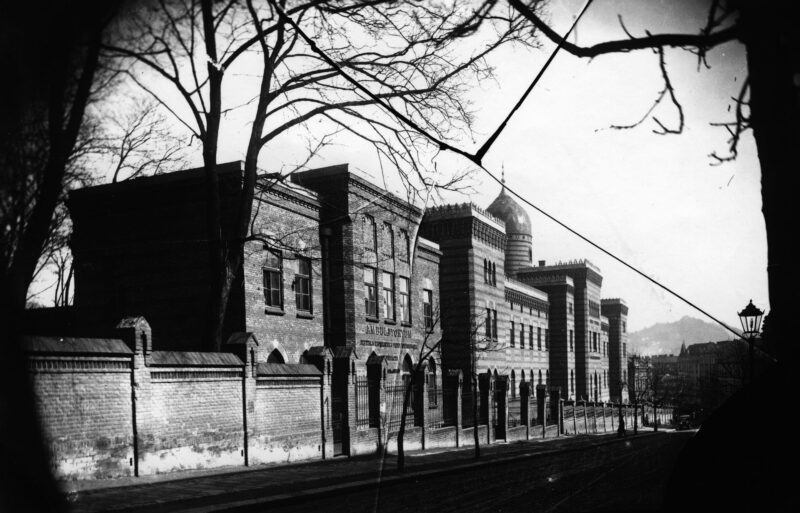 Єврейський шпиталь у Львові